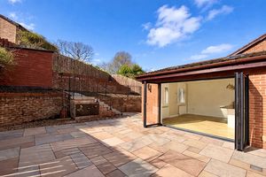 Photo 8- click for photo gallery